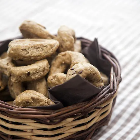 Il Calascione Apulian Locorotondo